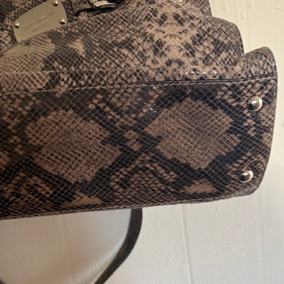 Michael Kors Tan Snake Print Tote - Picture 4 of 15